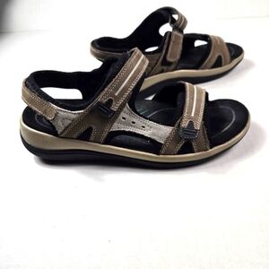 Orthofeet Women's Sandals Heel STRP Cushioned Foam Adjustable Straps Browm 8 B